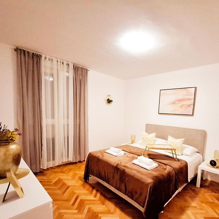 Apartman Golden Star スプリト エクステリア 写真